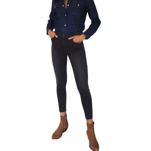 Aritzia Denim Forum Nico Mid Rise Skinny Crop Size 28